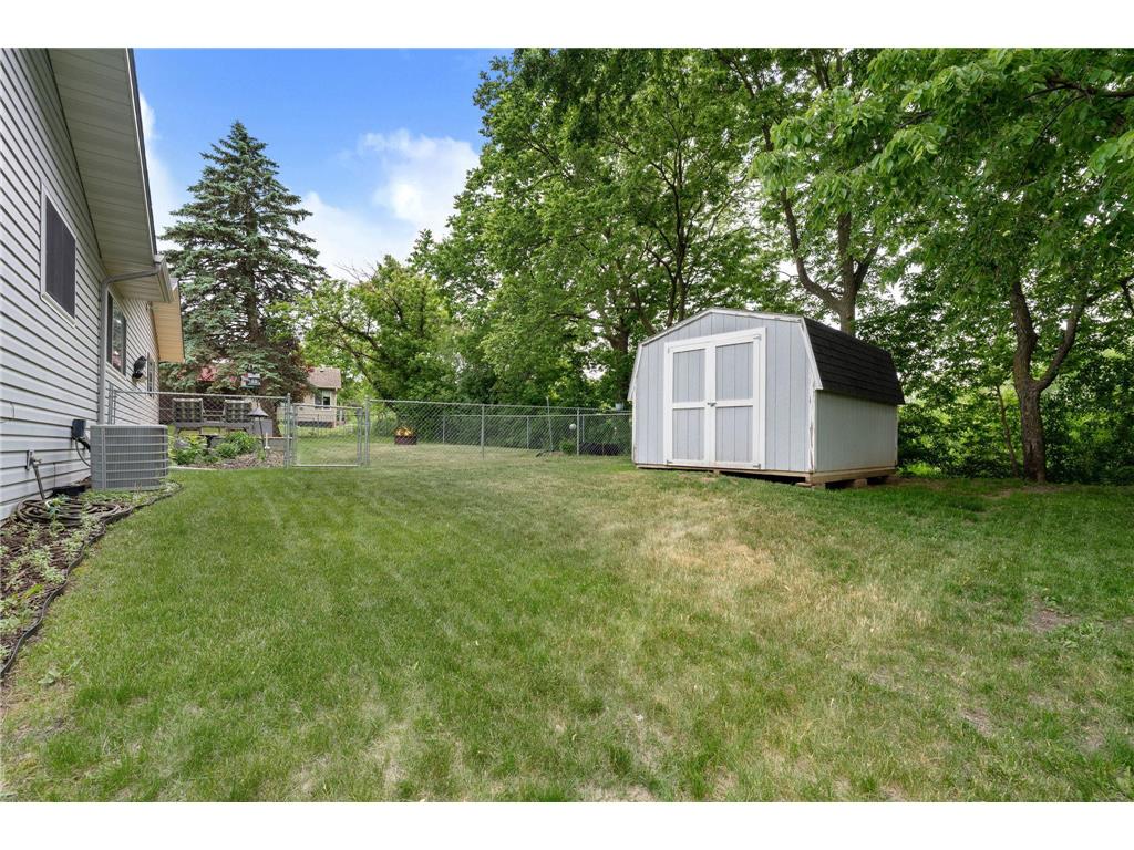 211 Sunrise Drive Medford MN 55049 - Straight River 7086814 image13