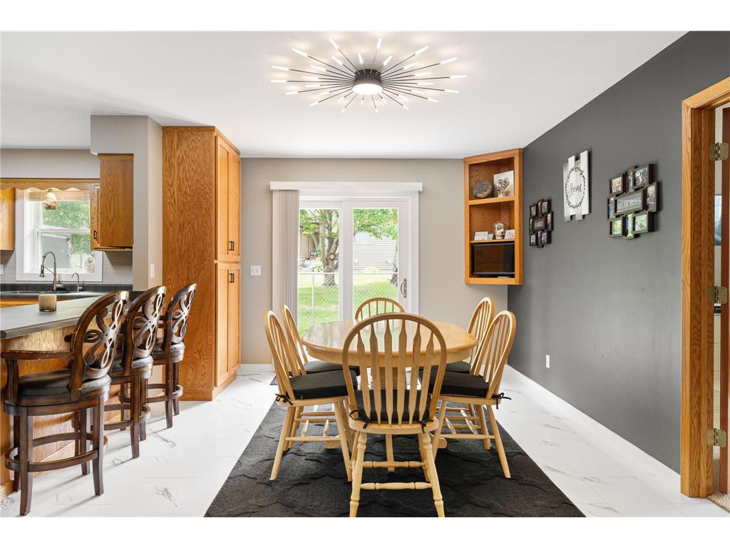 211 Sunrise Drive Medford MN 55049 - Straight River 7086814 image27