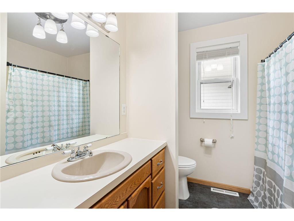 211 Sunrise Drive Medford MN 55049 - Straight River 7086814 image35