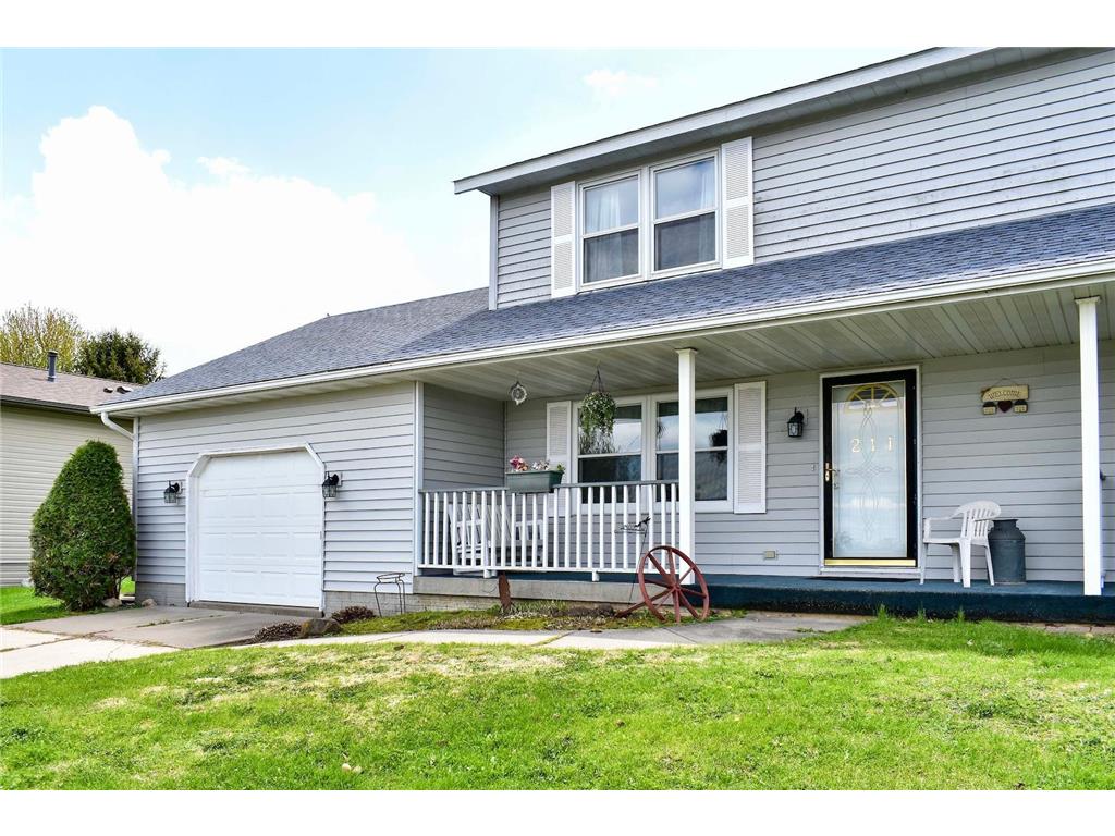 211 Sunset Avenue NW Altura MN 55910 7066264 image1