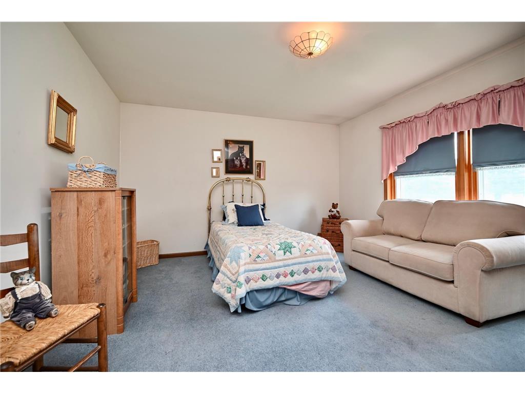 211 Sunset Avenue NW Altura MN 55910 7066264 image11