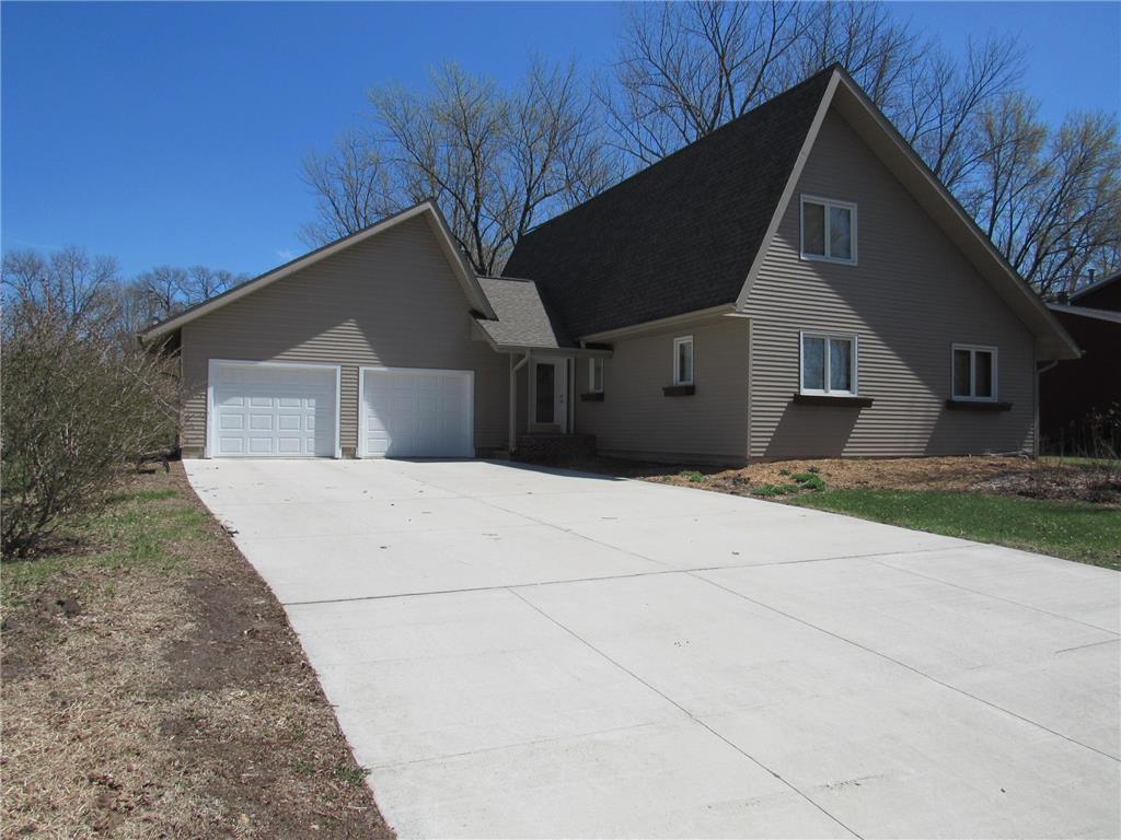 211 Tanglewood Lane Blue Earth MN 56013 7008741 image1
