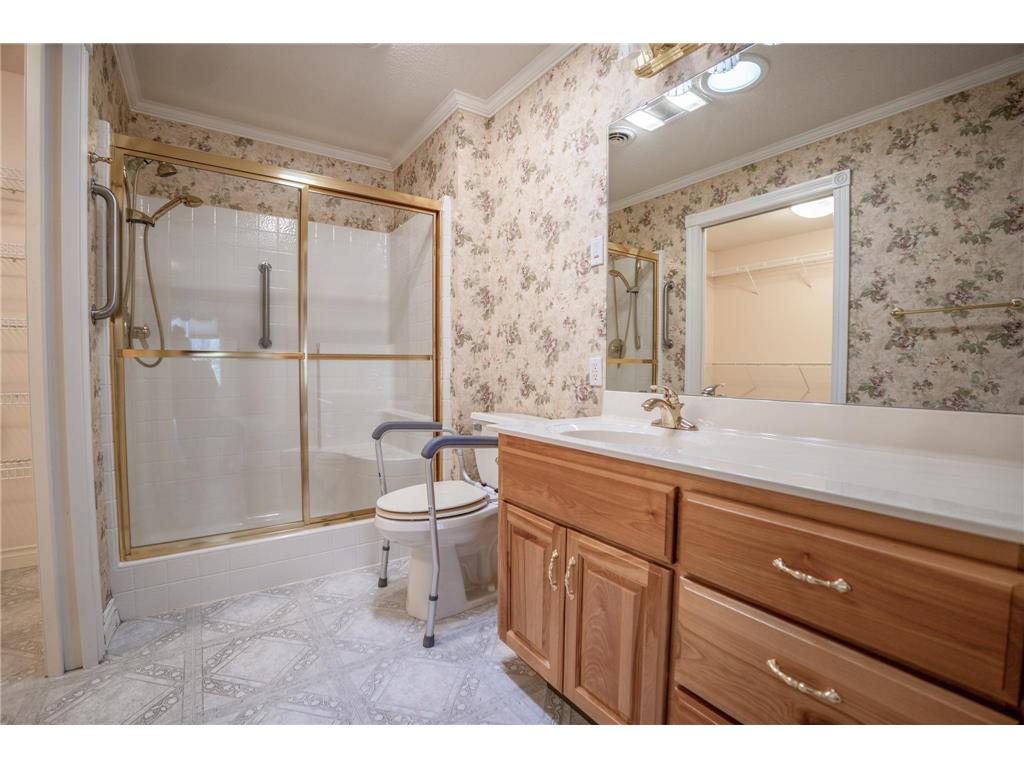 211 Valley View Drive SE Willmar MN 56201 7068921 image16