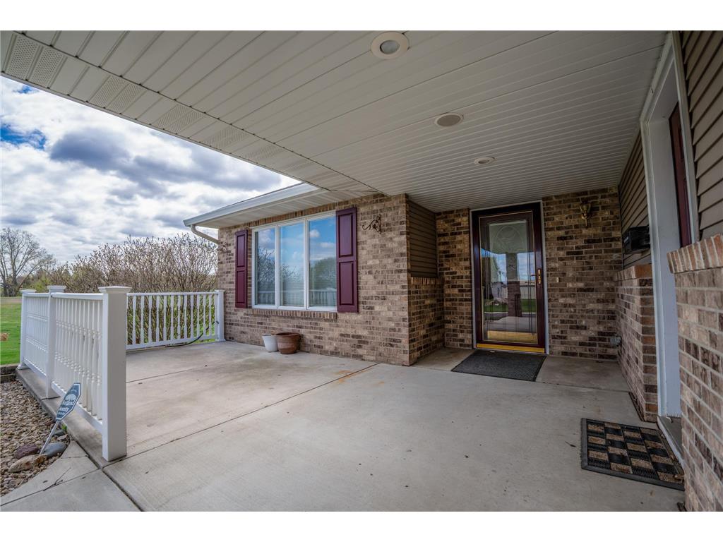 211 Valley View Drive SE Willmar MN 56201 7068921 image3