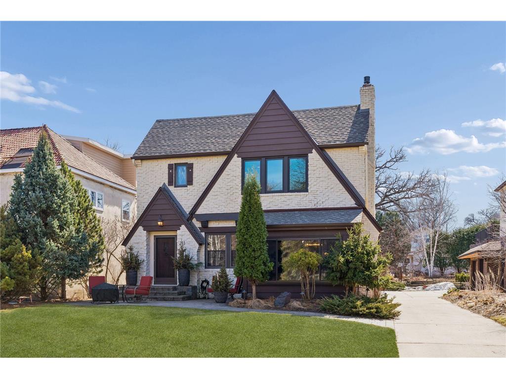 211 W Minnehaha Parkway Minneapolis MN 55419 7023185 image1