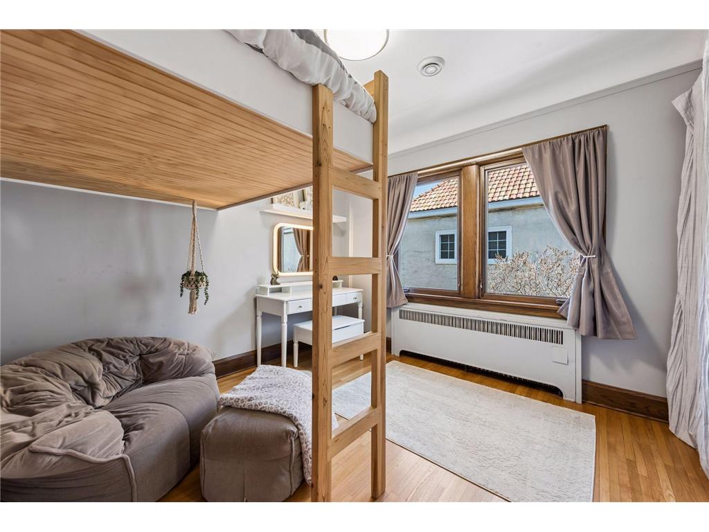 211 W Minnehaha Parkway Minneapolis MN 55419 7023185 image32