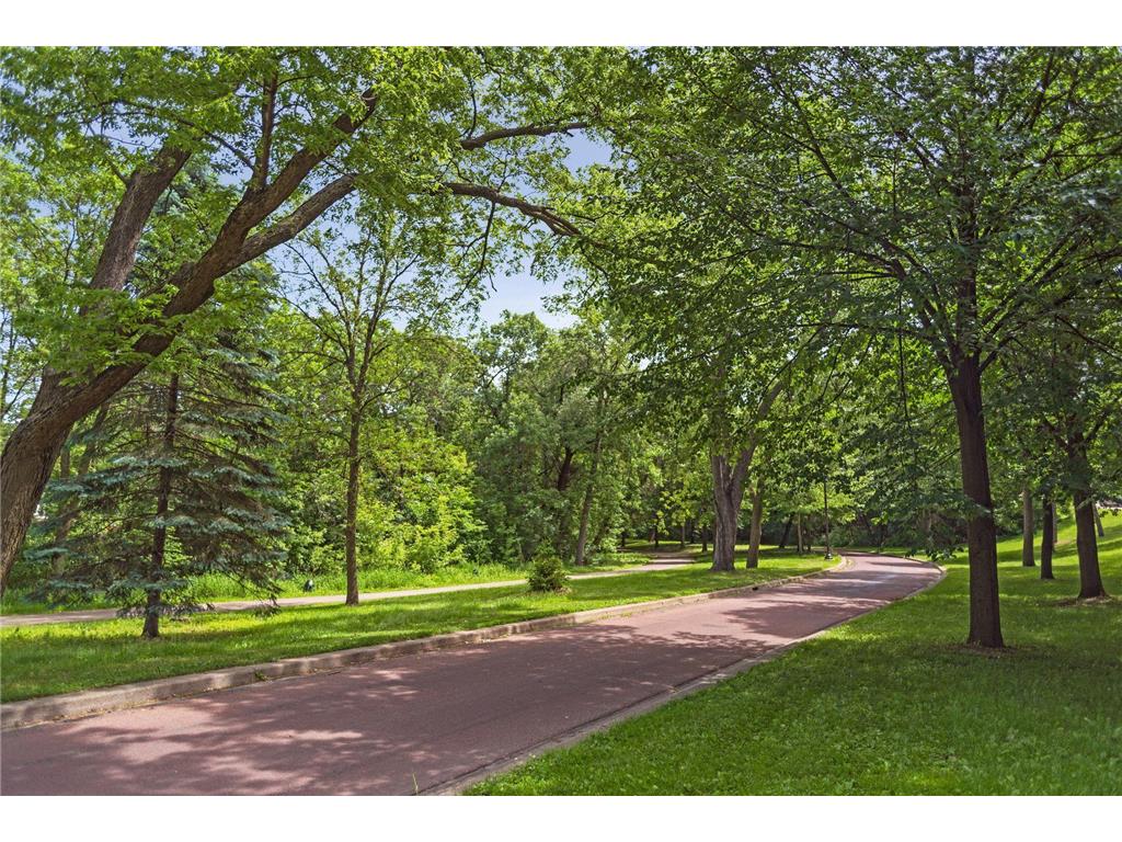 211 W Minnehaha Parkway Minneapolis MN 55419 7023185 image45