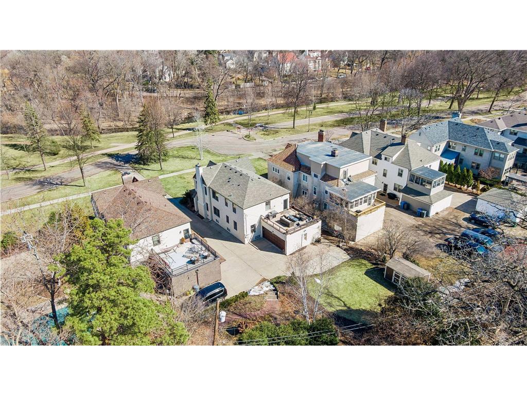211 W Minnehaha Parkway Minneapolis MN 55419 7023185 image8