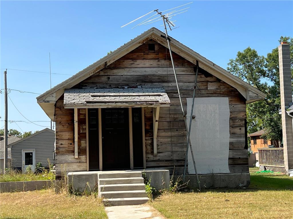 211 Western Avenue N, Brooten, MN 56316 MLS 6260001 Edina Realty