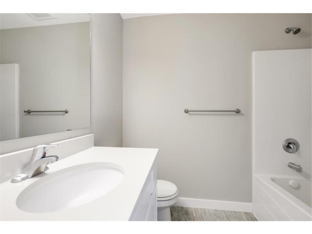 2110 Goldenray Drive NE Faribault MN 55021 6777142 image15