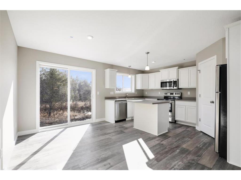 2110 Goldenray Drive NE Faribault MN 55021 6777142 image3