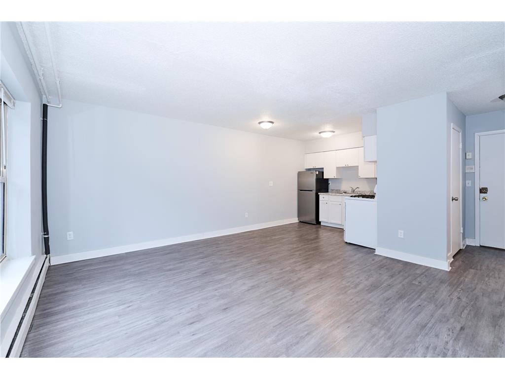 2110 Park Avenue Minneapolis MN 55404 6823043 image14