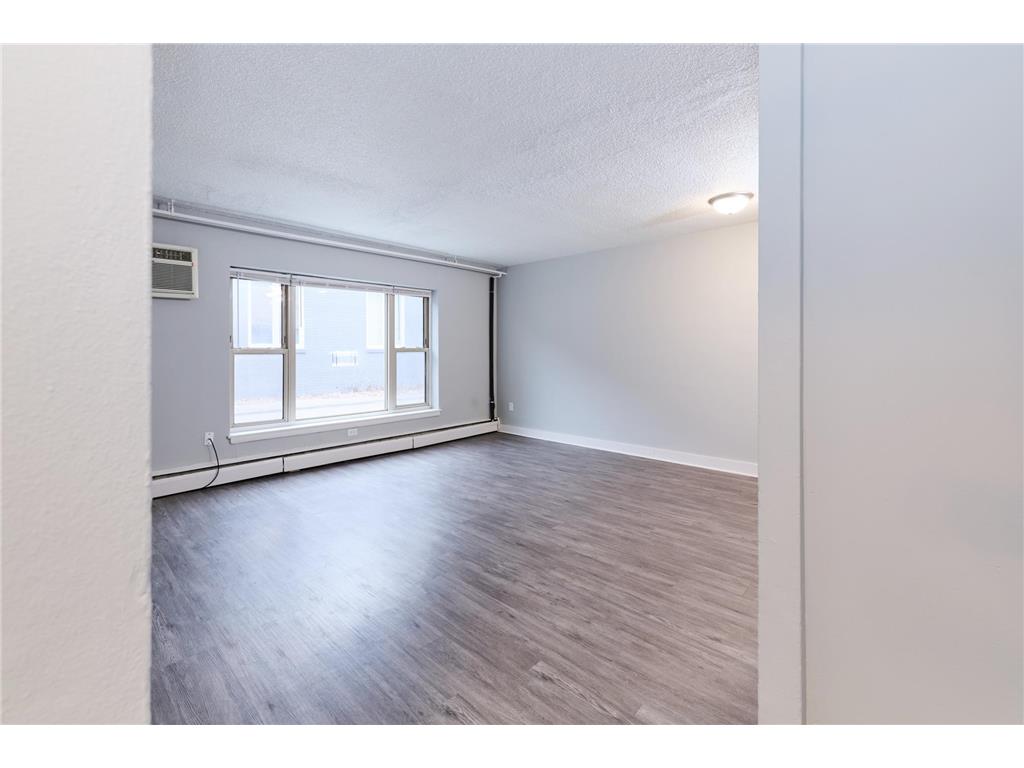 2110 Park Avenue Minneapolis MN 55404 6823043 image15