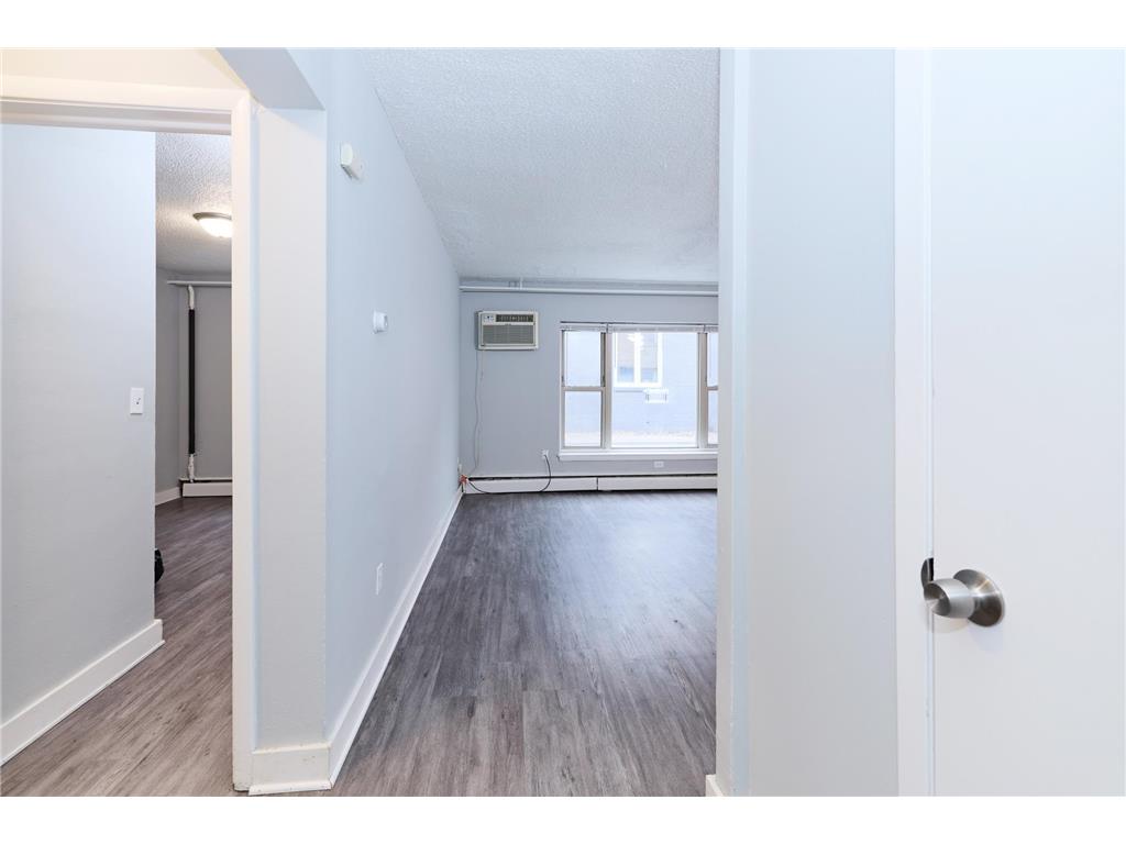 2110 Park Avenue Minneapolis MN 55404 6823043 image16