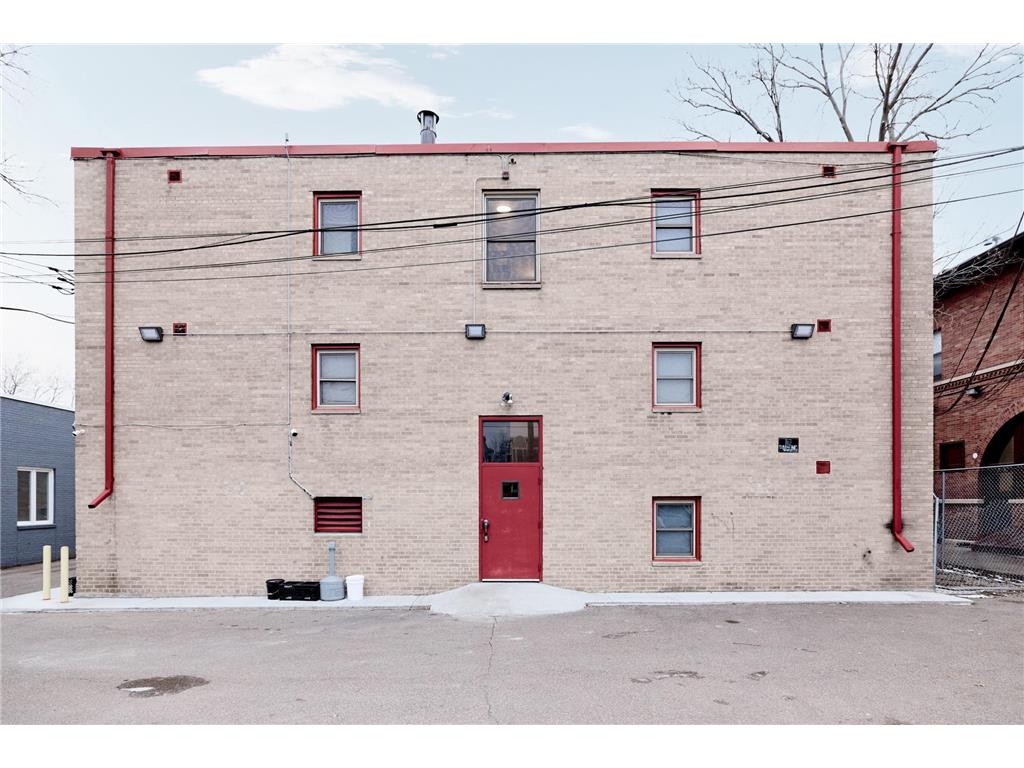 2110 Park Avenue Minneapolis MN 55404 6823043 image4