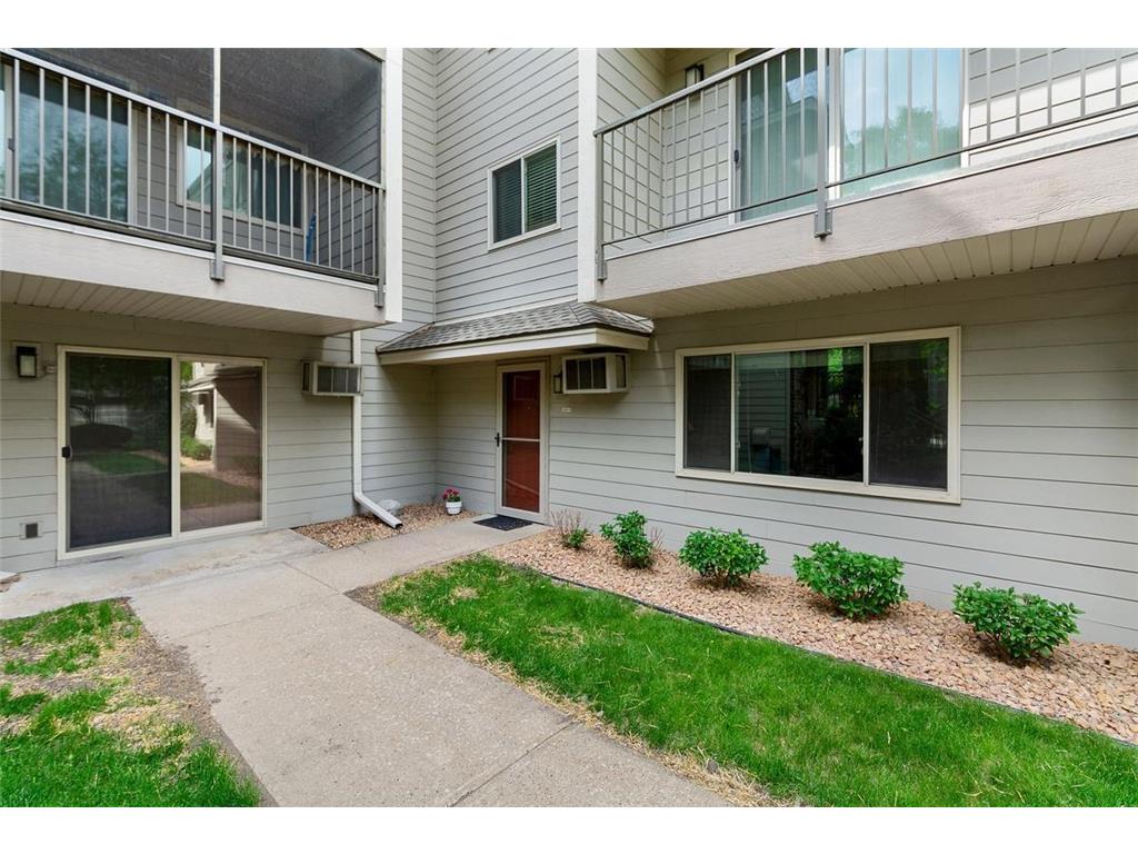 2110 Ridge Drive #13 Saint Louis Park MN 55416 7108211 image1