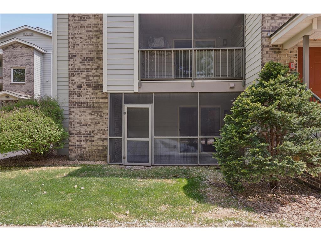 2110 Ridge Drive #14 Saint Louis Park MN 55416 7072013 image16