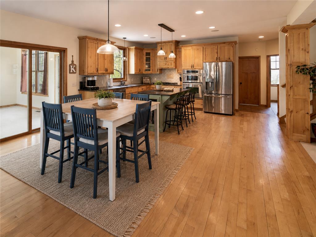 2110 Valley Creek Lane Shakopee MN 55379 7067412 image4