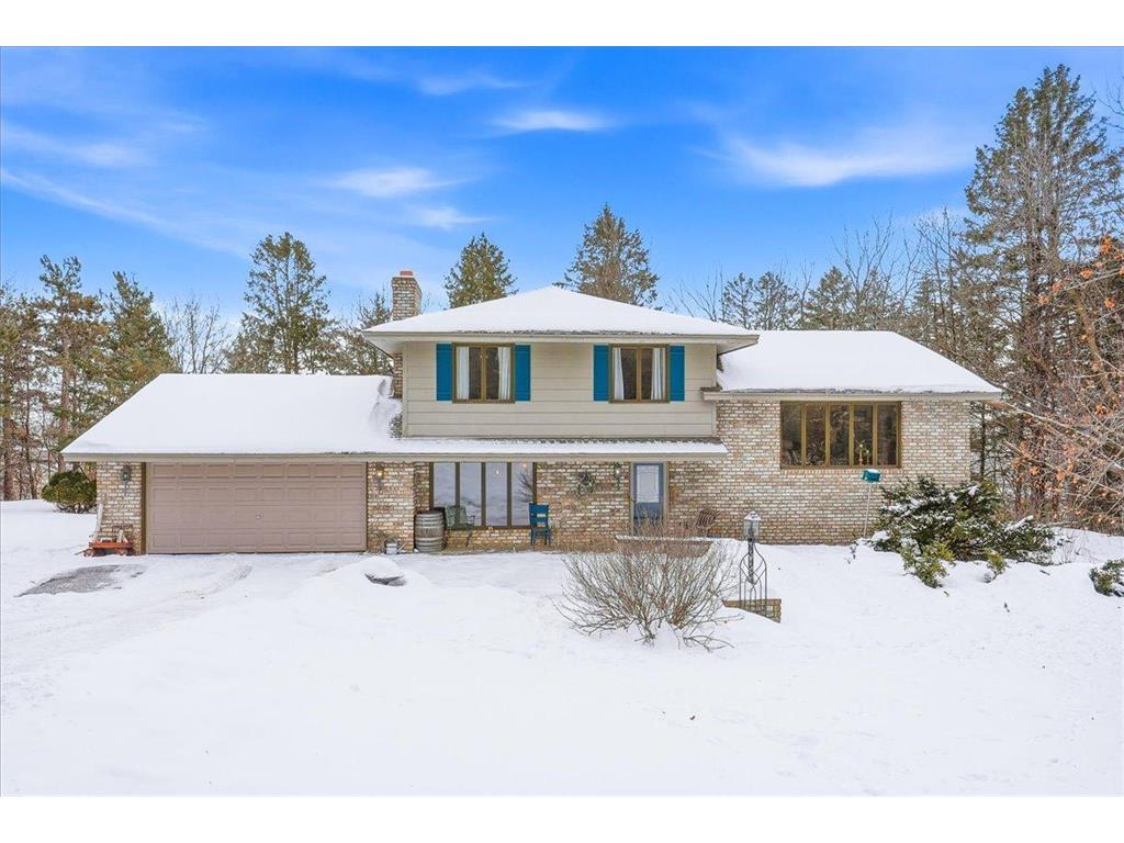 2111 55th Avenue Baldwin WI 54002 7023018 image1