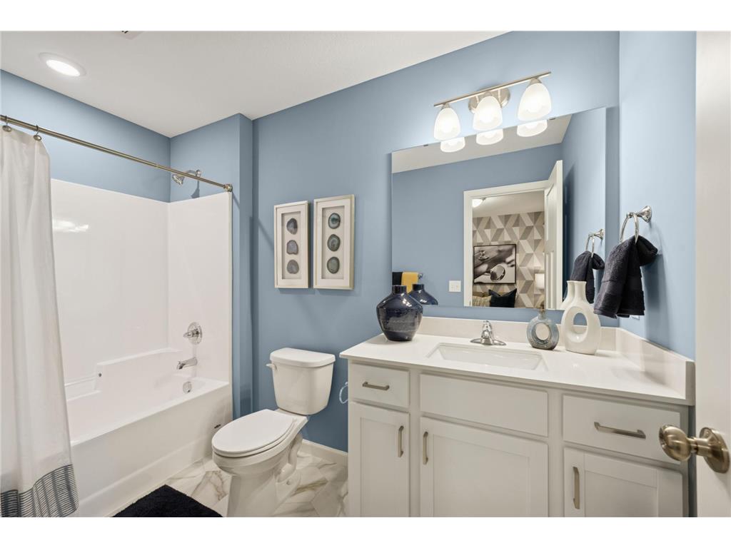 2111 Birch Lane Montrose MN 55363 7049877 image20