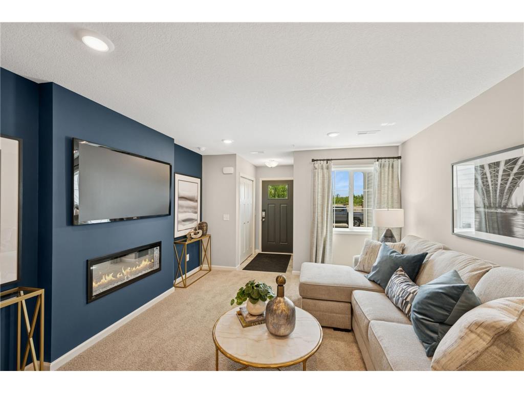 2111 Birch Lane Montrose MN 55363 7049877 image3