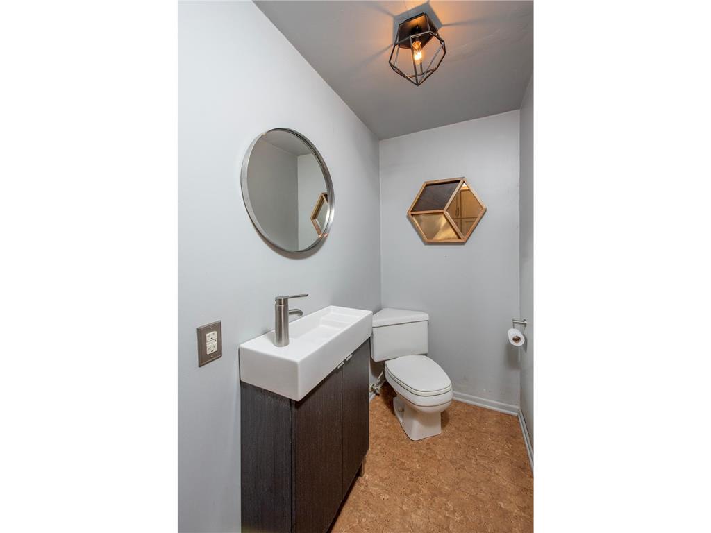 2111 Dayton Avenue Saint Paul MN 55104 7009295 image23