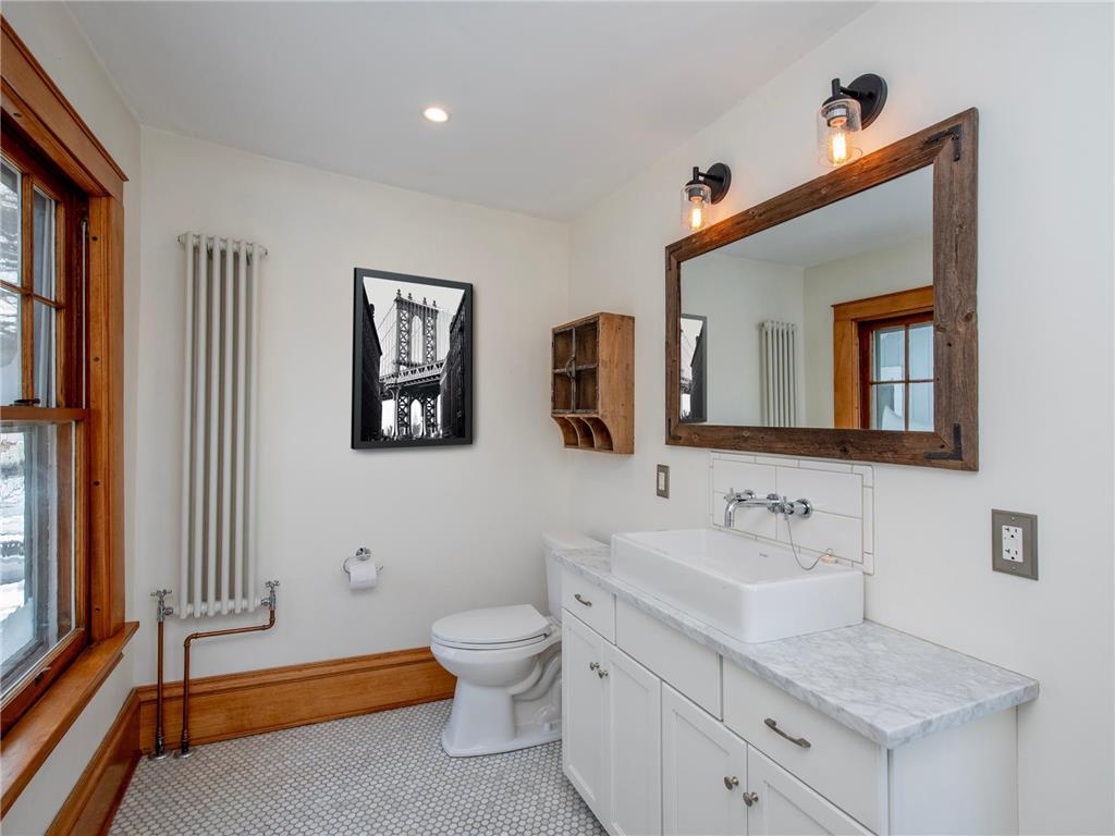 2111 Dayton Avenue Saint Paul MN 55104 7009295 image30