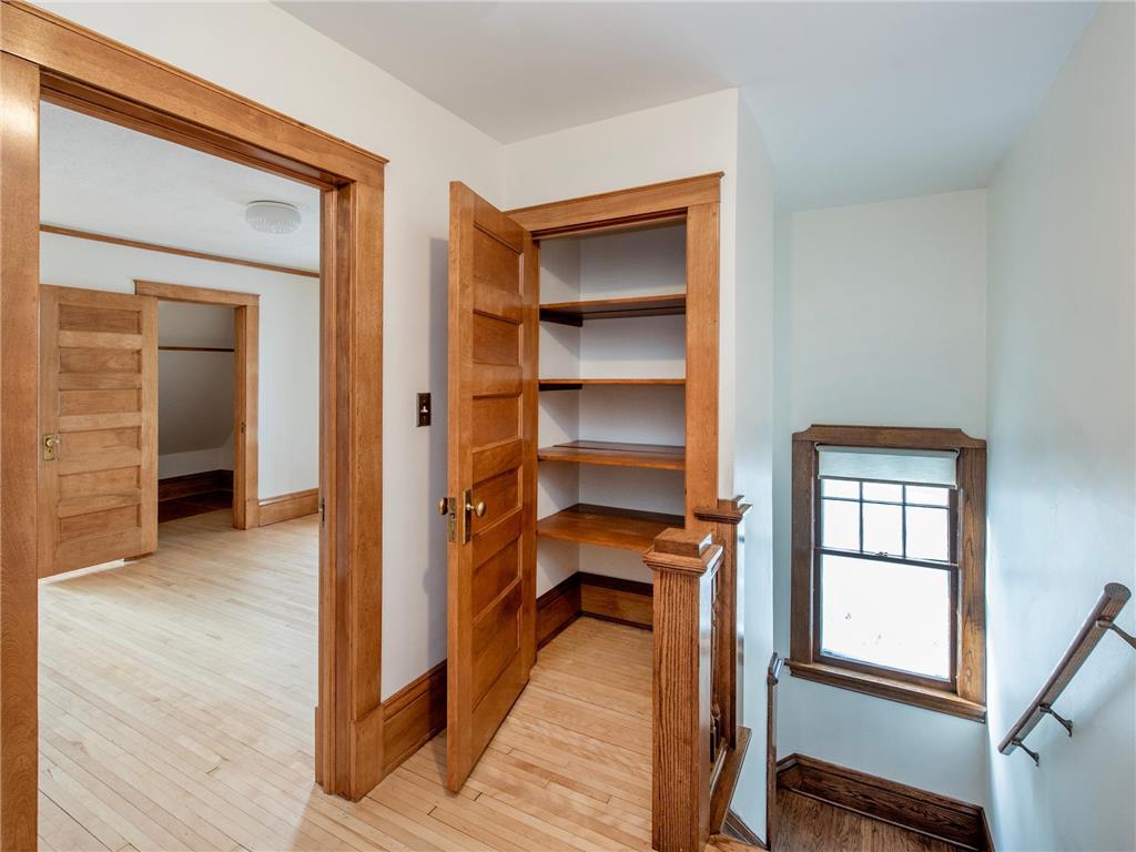 2111 Dayton Avenue Saint Paul MN 55104 7009295 image31