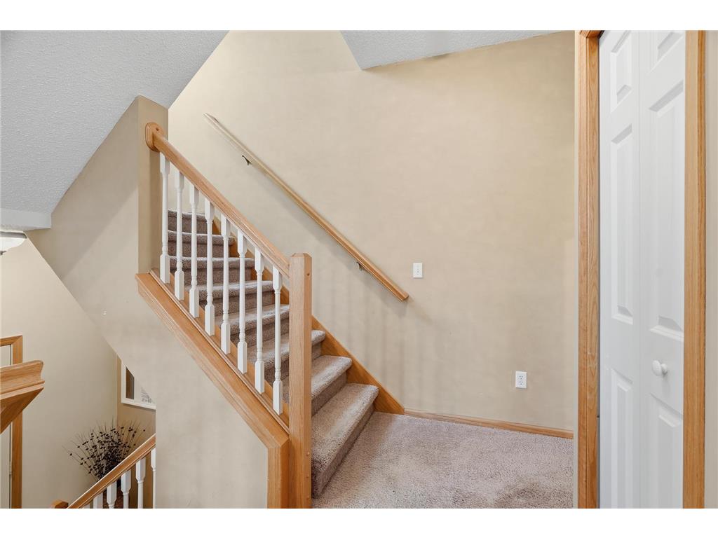2111 Eagle Trace Lane Woodbury MN 55129 7076259 image25