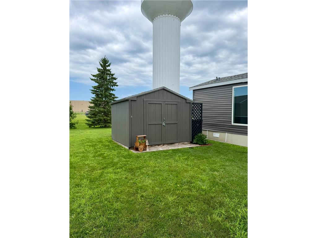 2111 Excalibur Road North Mankato MN 56003 7105565 image10