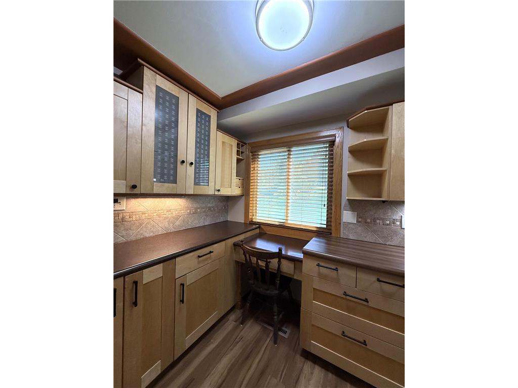 2111 Kings Valley Road W Golden Valley MN 55427 7100416 image25