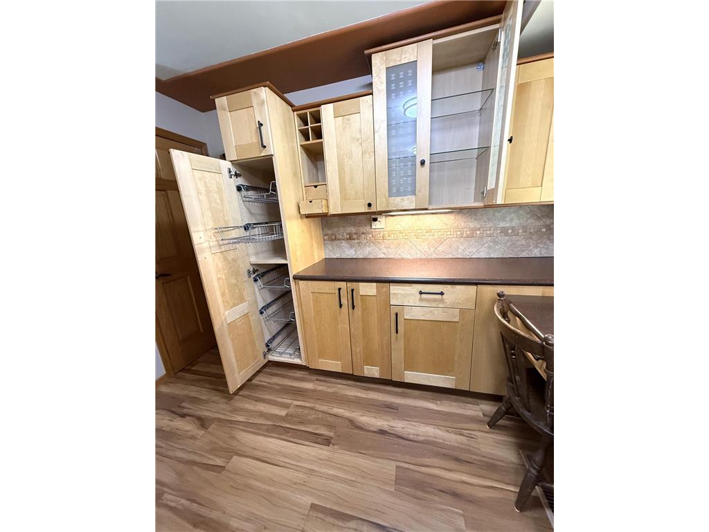 2111 Kings Valley Road W Golden Valley MN 55427 7100416 image28