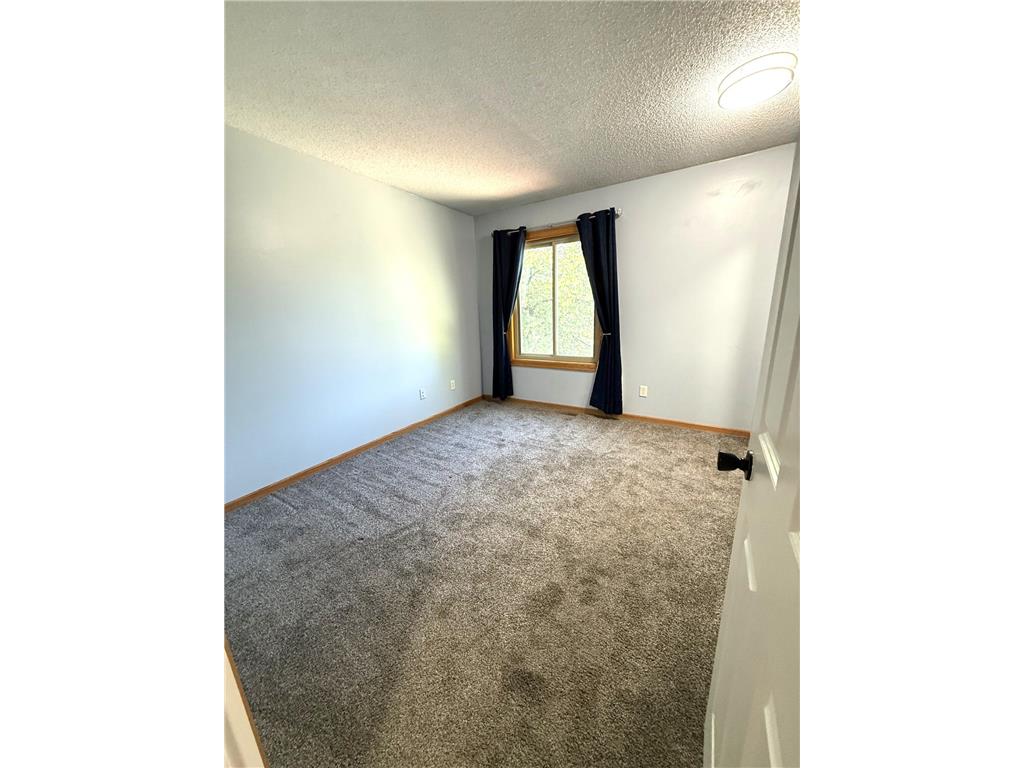 2111 Kings Valley Road W Golden Valley MN 55427 7100416 image50