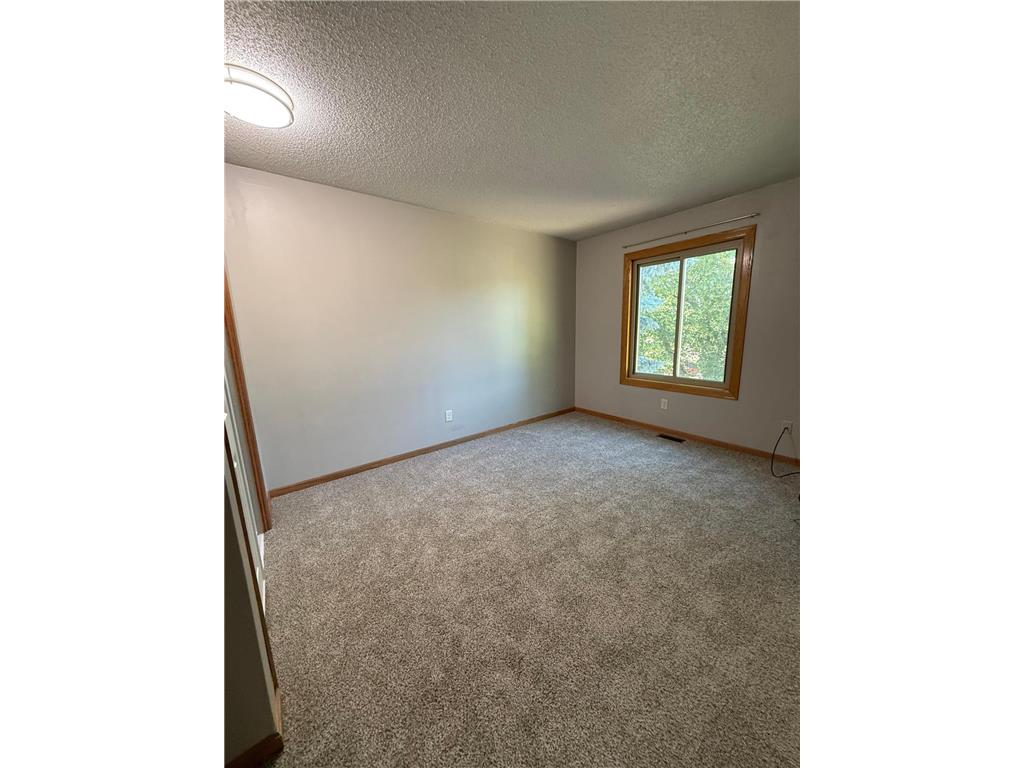 2111 Kings Valley Road W Golden Valley MN 55427 7100416 image52