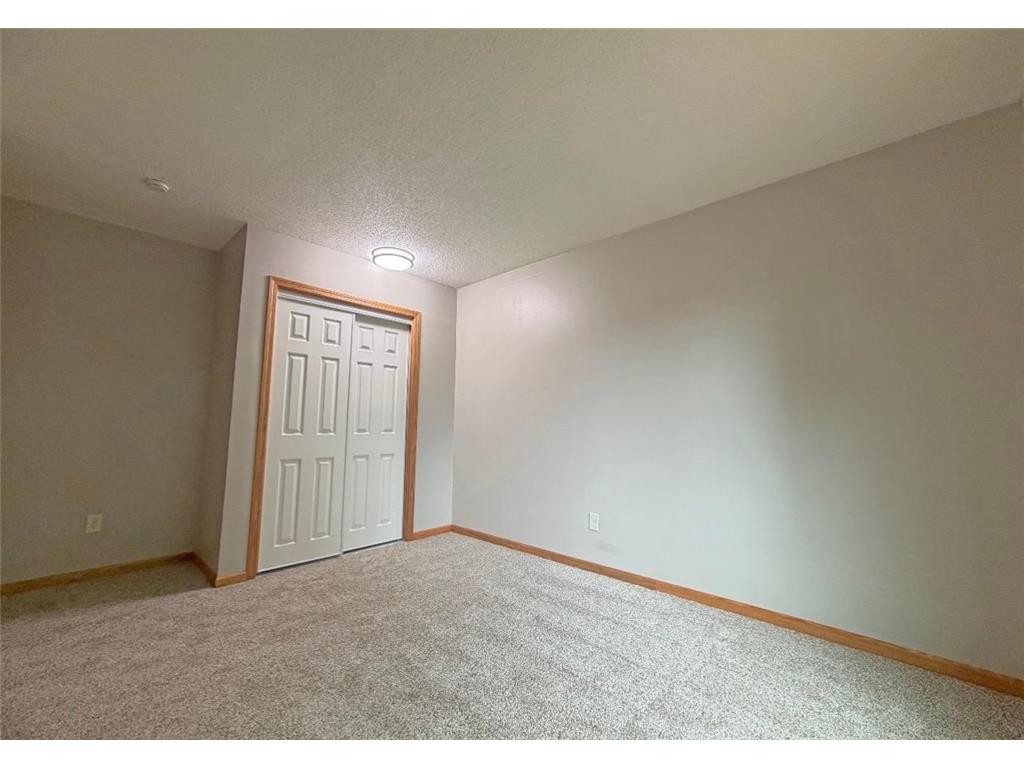 2111 Kings Valley Road W Golden Valley MN 55427 7100416 image54