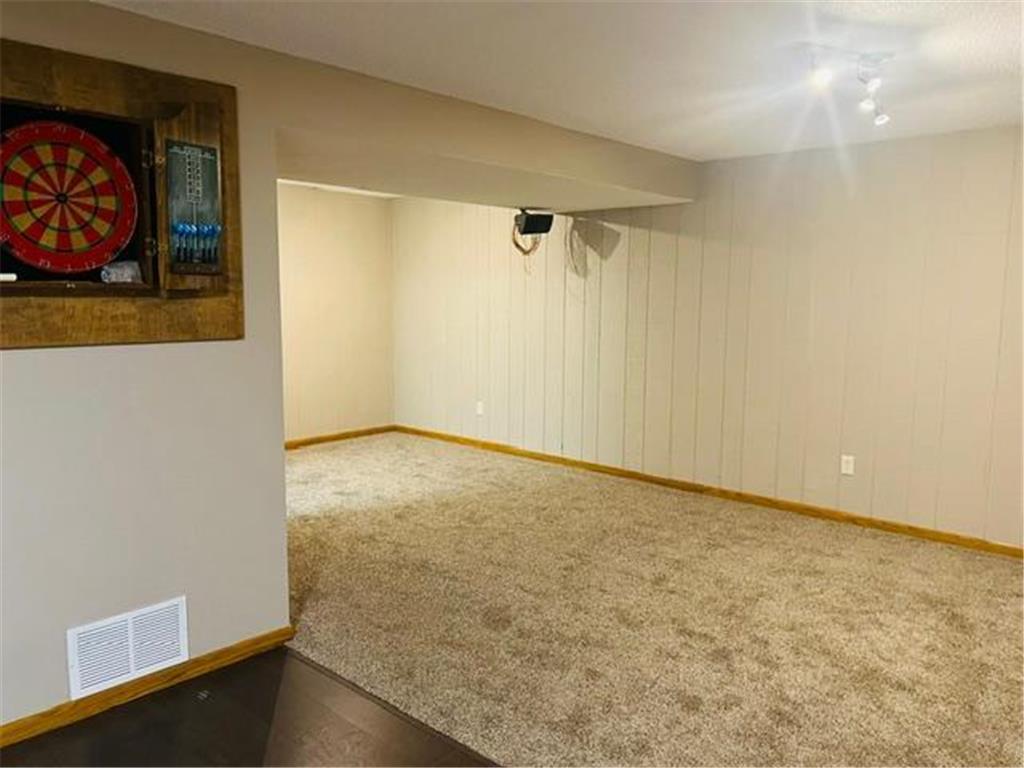 2111 Kings Valley Road W Golden Valley MN 55427 7100416 image66