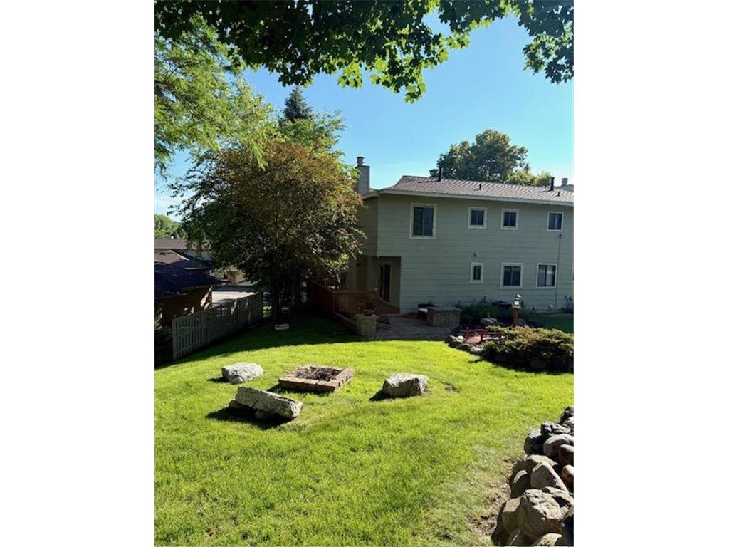 2111 Kings Valley Road W Golden Valley MN 55427 7100416 image80