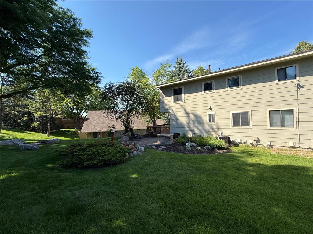 2111 Kings Valley Road W Golden Valley MN 55427 7100416 image81