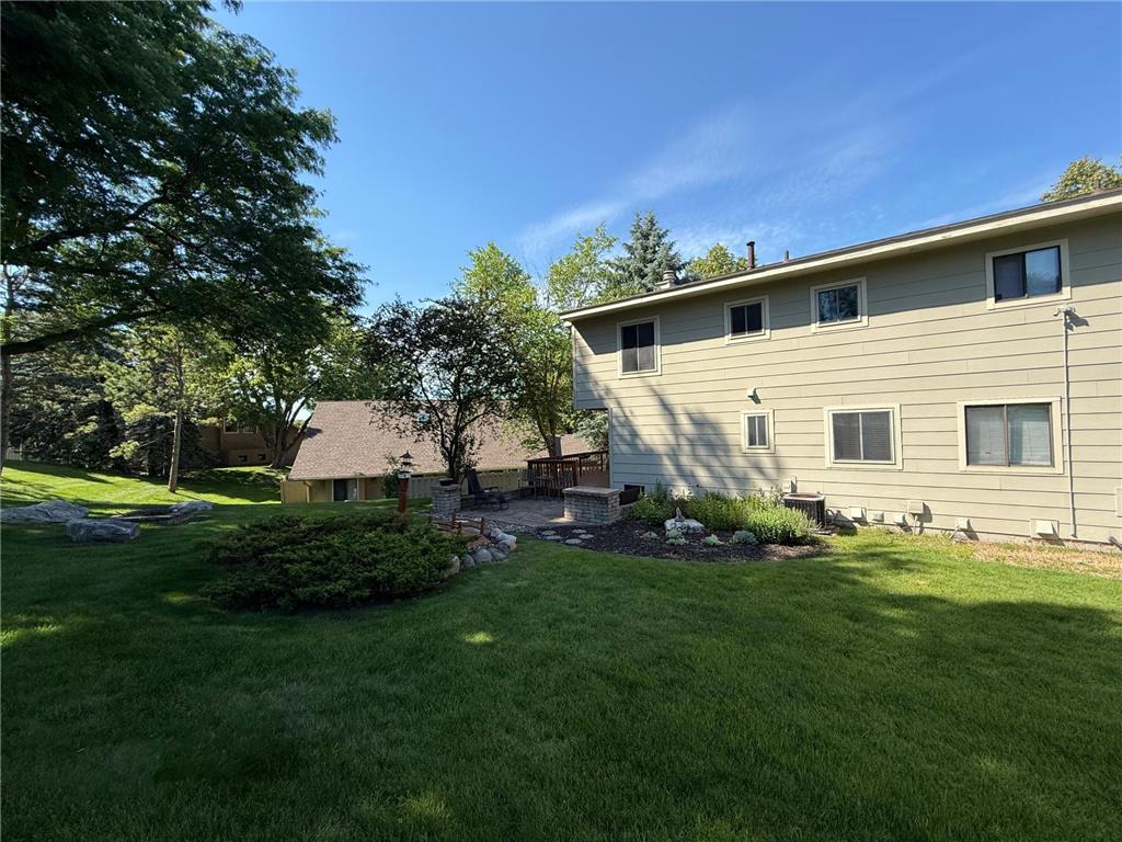 2111 Kings Valley Road W Golden Valley MN 55427 7100416 image83
