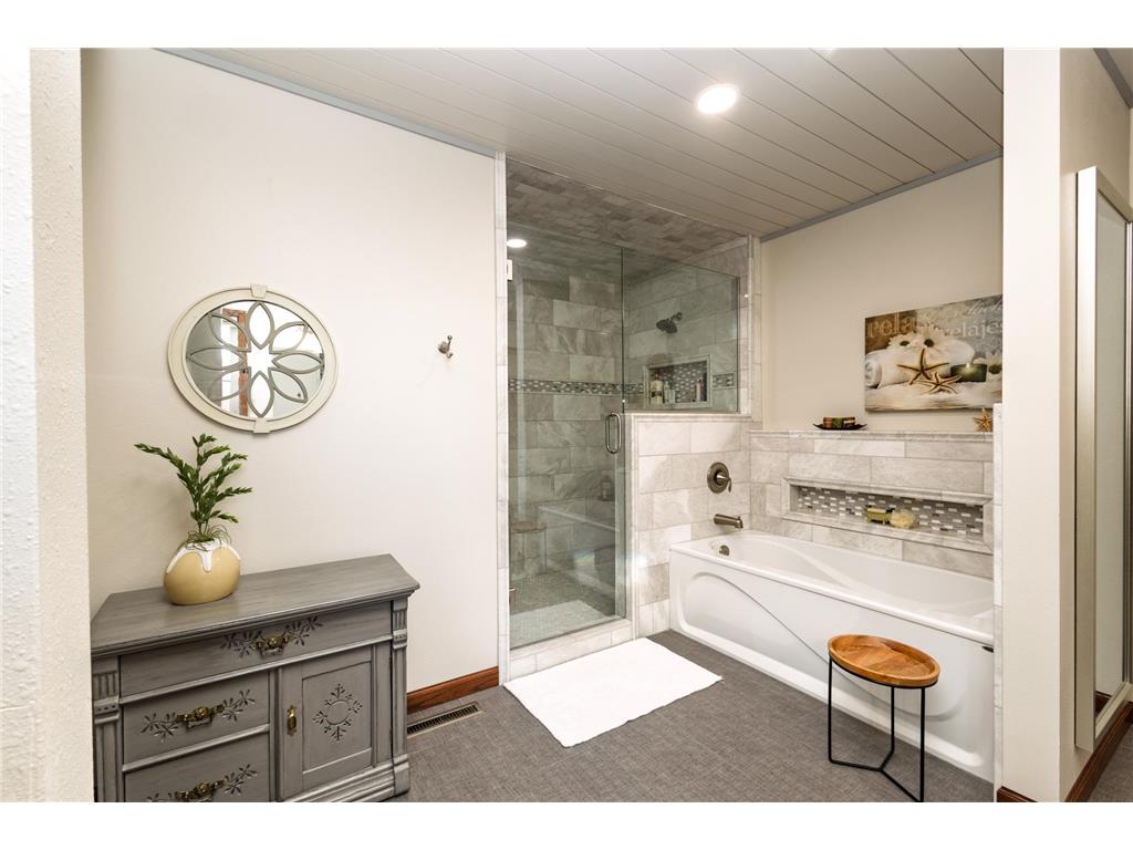 2111 Robins Nest SE Alexandria MN 56308 7086327 image24