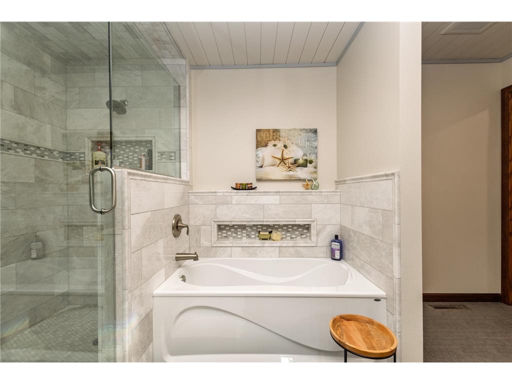 2111 Robins Nest SE Alexandria MN 56308 7086327 image25