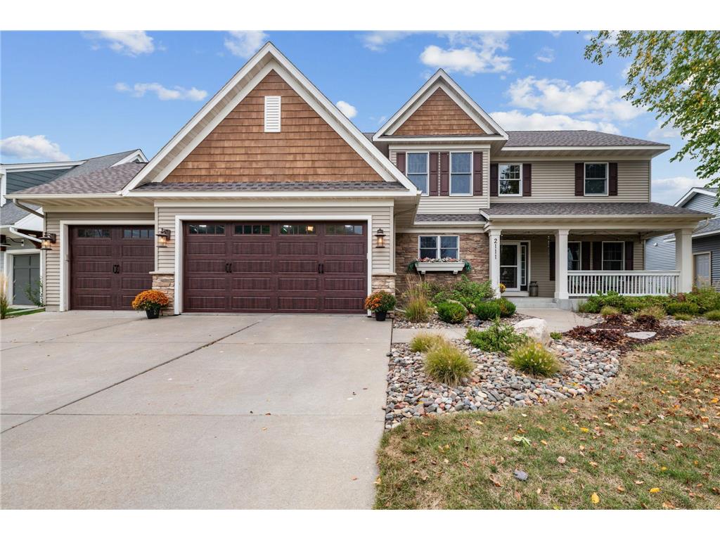 2111 Rushmore Drive River Falls WI 54022 6435335 image1