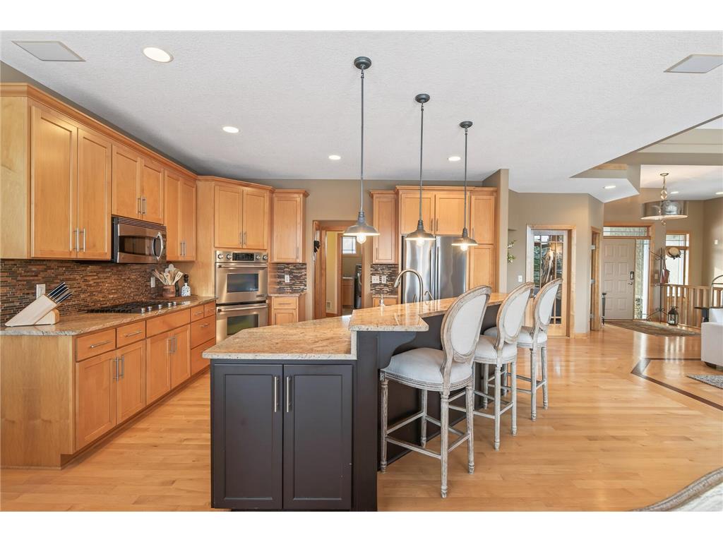 21115 Ridgewood Trail Lakeville MN 55044 7043416 image12