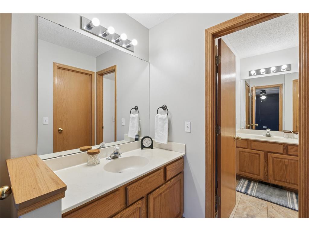 21117 Honeycomb Path Lakeville MN 55044 7063055 image17