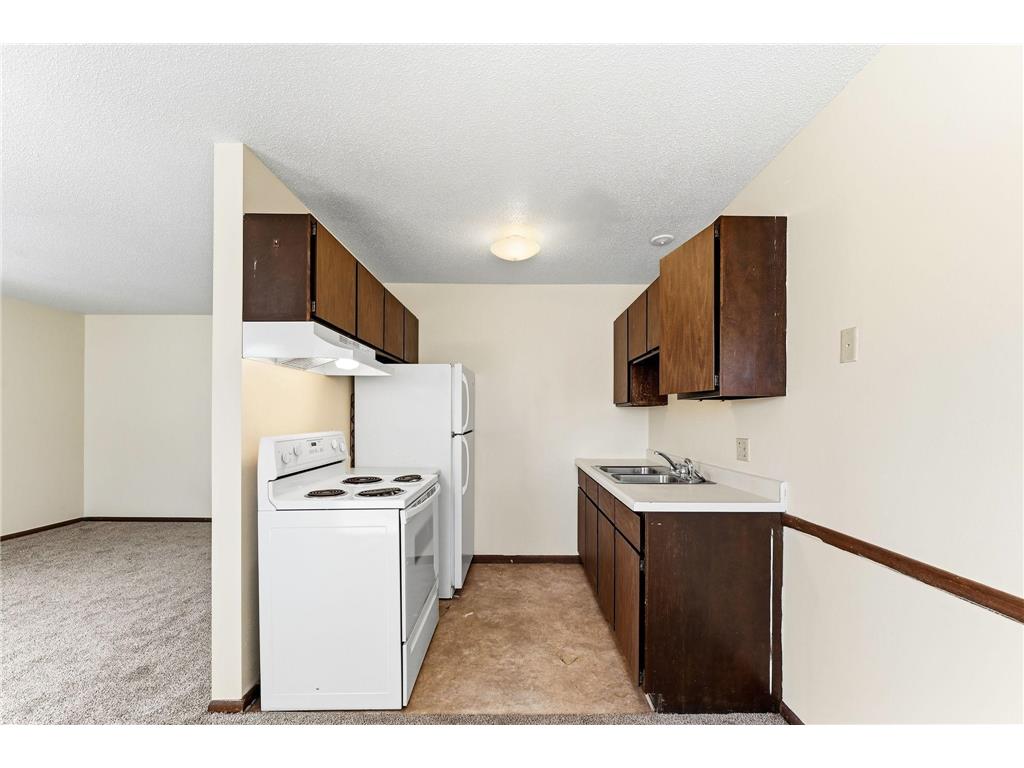 2112 44th Avenue N Minneapolis MN 55412 6824242 image11