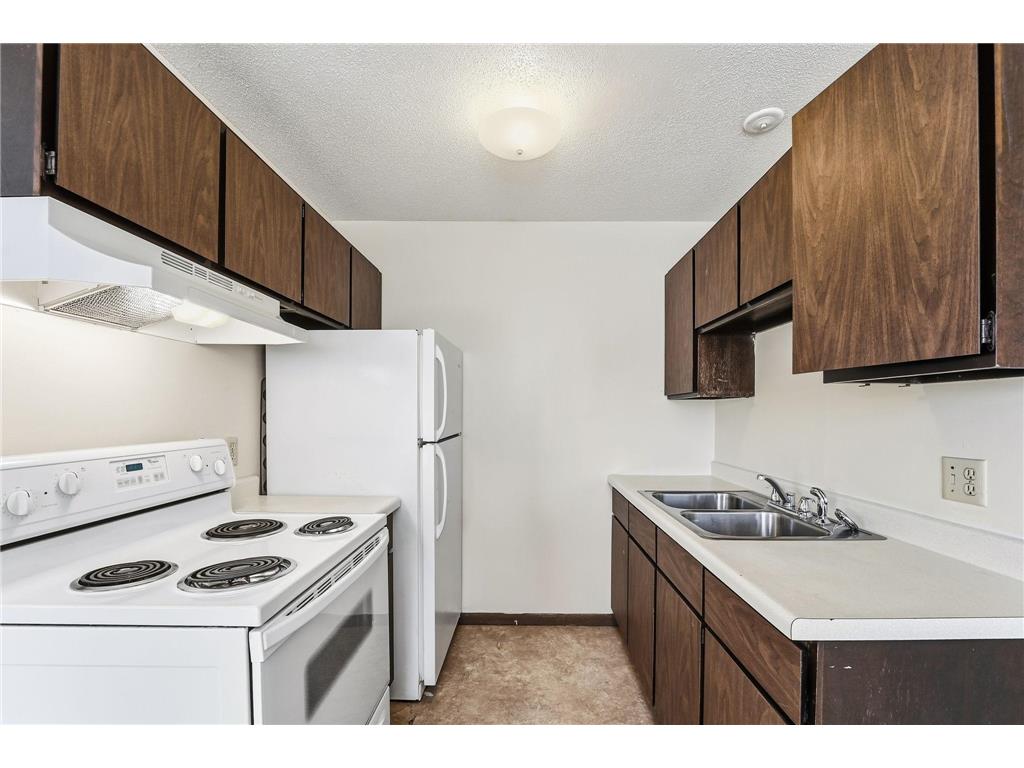 2112 44th Avenue N Minneapolis MN 55412 6824242 image13