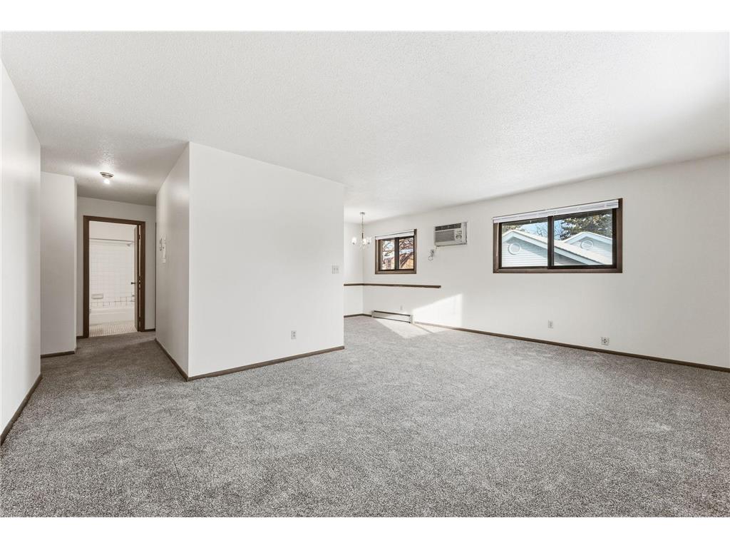 2112 44th Avenue N Minneapolis MN 55412 6824242 image5