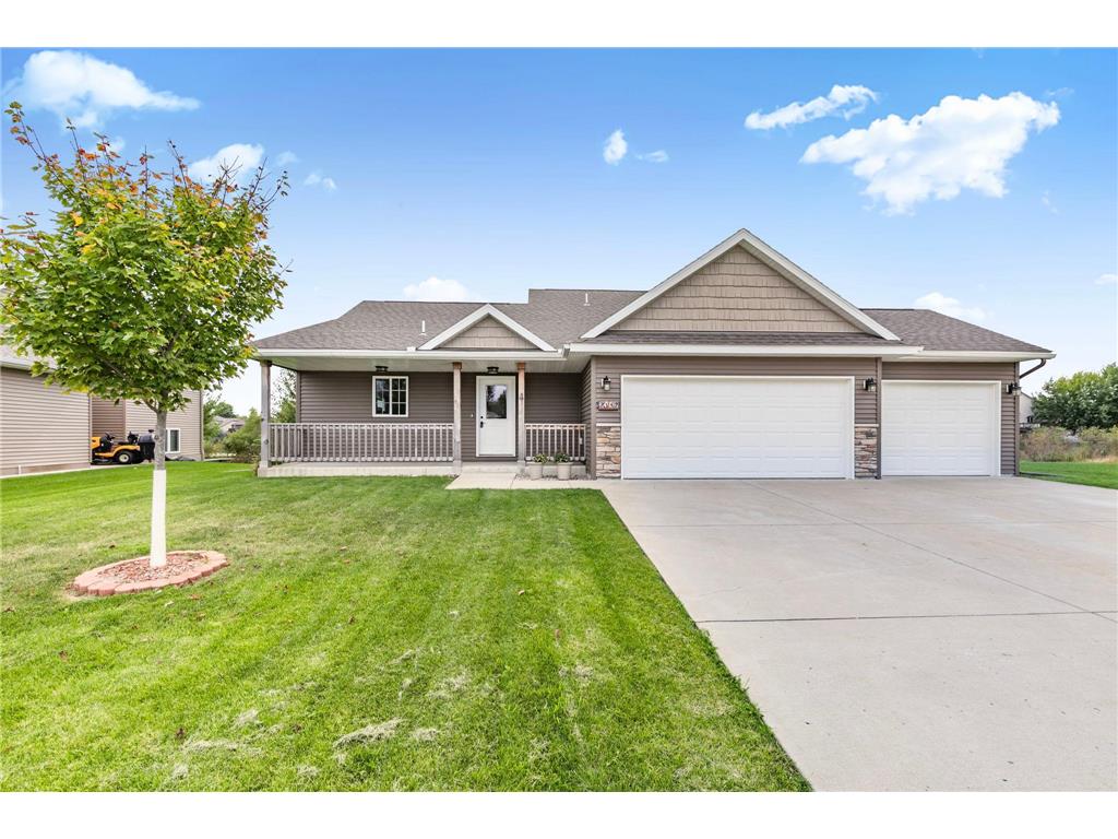 2112 4th Street N Sartell MN 56377 6797724 image1
