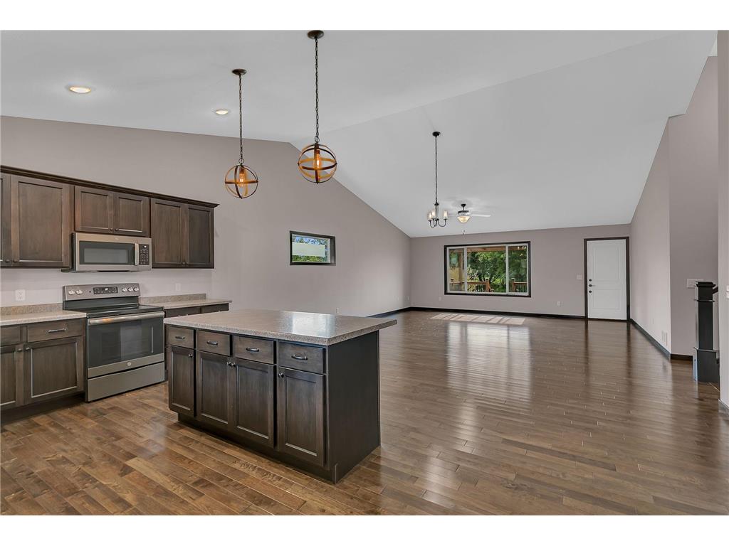 2112 4th Street N Sartell MN 56377 6797724 image5