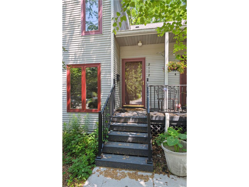 2112 E 22nd Street Minneapolis MN 55404 6389059 image1